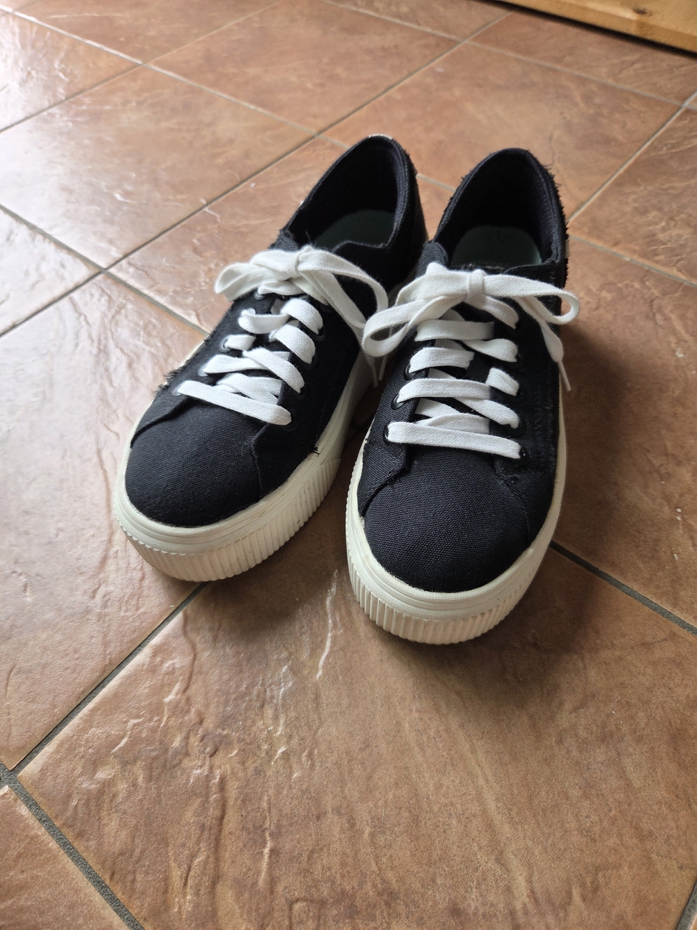 Black Canvas Low-Top Platform Sneakers